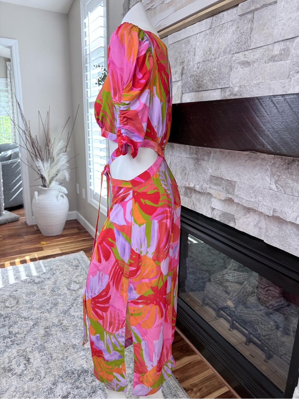 FARM Rio Cutout Tropical Maxi Dress Pink Orange Resort NWT M - Picture 4 of 10